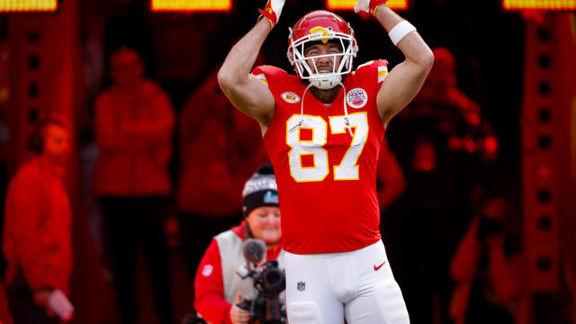 travis-kelce-87-1.jpg 